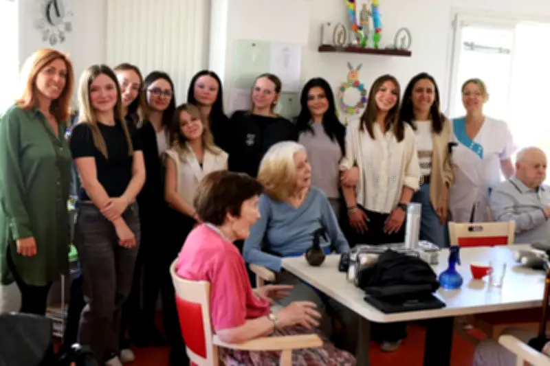 Aux Arcs-sur-Argens, des apprenties coiffeuses créent du lien intergénérationnel