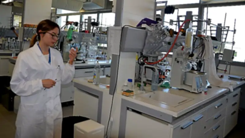 Avignon : un laboratoire innovant pour la recherche de médicaments
