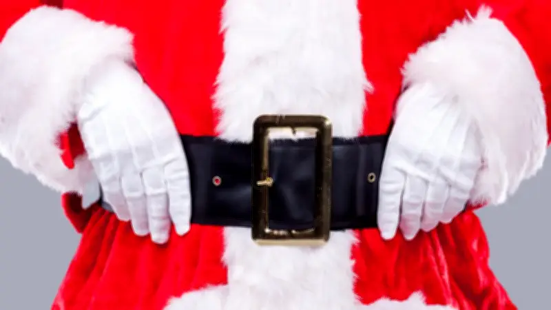 Bagarre entre deux Pères Noël russes dans un supermarché à Bakou