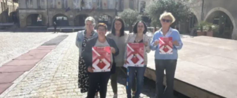 Bagnols-sur-Cèze : Un grand défilé de mode met en lumière le commerce local