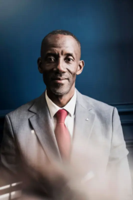 Bally Bagayoko, la voix du calme au cœur de Saint-Denis