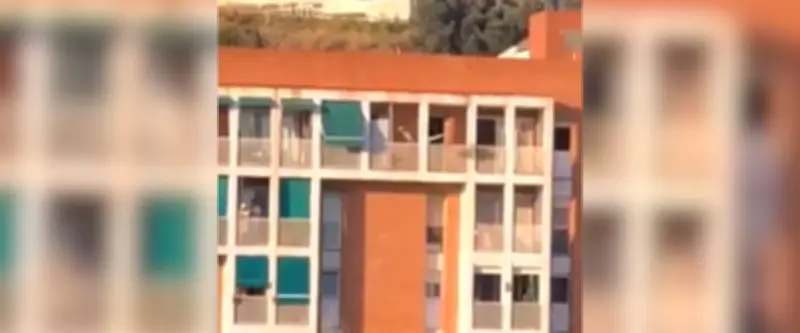 Barcelone : des voisins expulsent des squatteurs en jetant leurs affaires du 7e étage