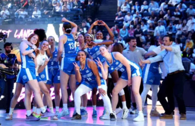 Basket Landes reporte les célébrations de son titre de Coupe de France