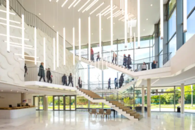 Beauvais inaugure son nouveau palais culturel, un phare monumental et accueillant