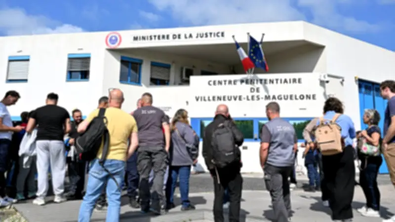 Blocage de la prison de Villeneuve-lès-Maguelone par des surveillants en colère