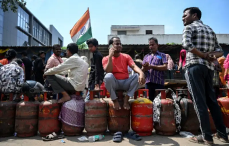 Blocage du détroit d'Ormuz : impacts mondiaux et mesures d'urgence déployées