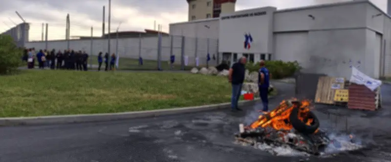 Blocage à la prison de Béziers : le personnel exige plus de moyens
