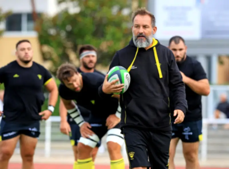 BO : deux entraîneurs en lice pour remplacer Buada