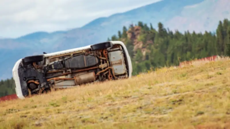 Bolivie : un adolescent conduisait le minibus, 11 morts dans l'accident