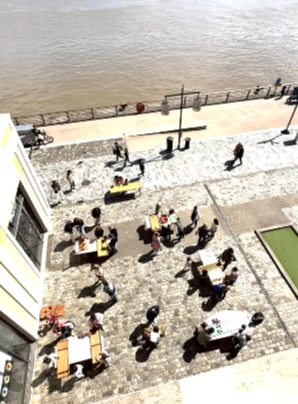 Bordeaux : des jeux en bois traditionnels à découvrir sur les quais de la Garonne