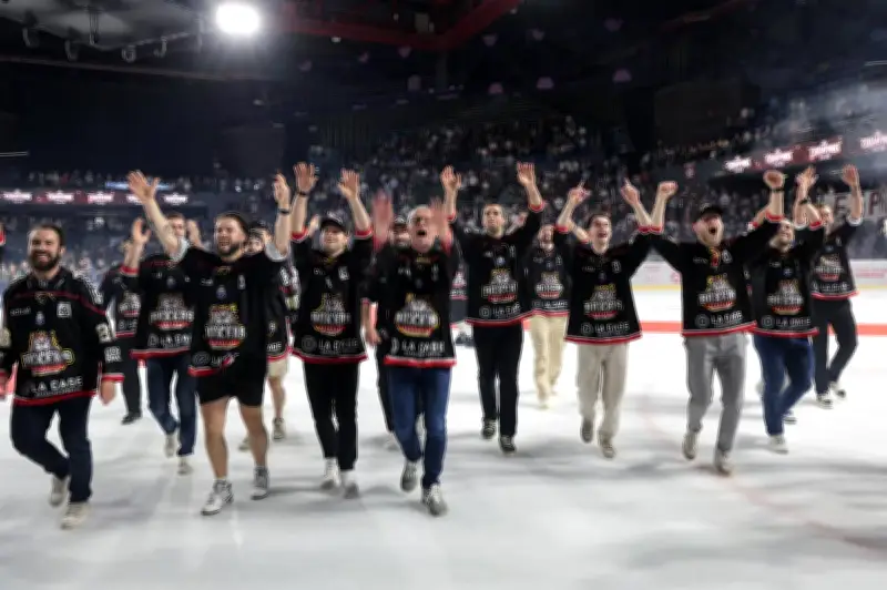 Bordeaux : les Boxers fêtent leur premier titre de champions de France