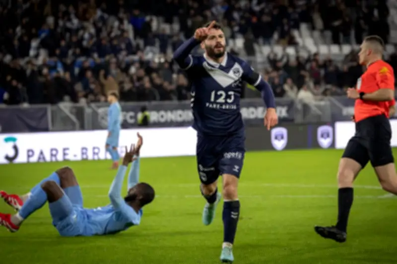 Bordeaux renverse Dinan et relance ses espoirs de montée en Ligue 3