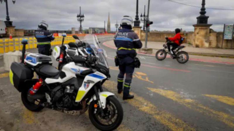 Bordeaux serre la vis sur les fatbikes débridés après les promesses du maire