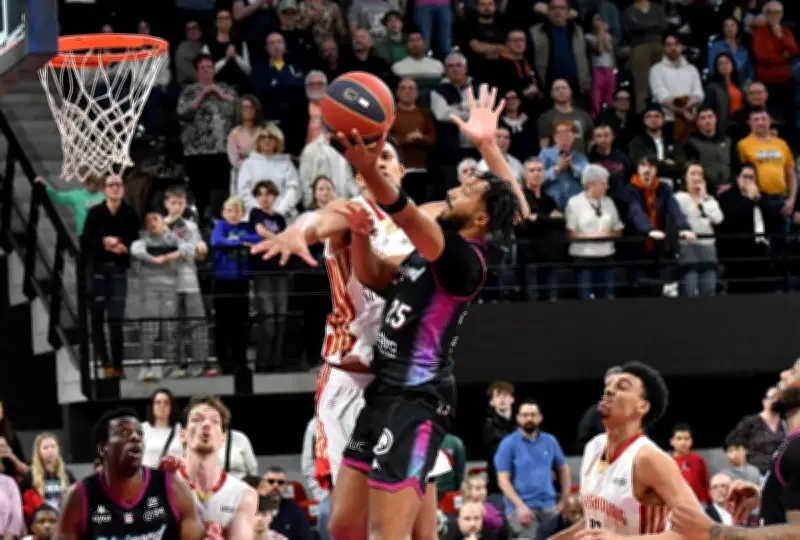 Boulazac Basket Dordogne en difficulté à l'extérieur : l'entraîneur Alexandre Ménard s'inquiète