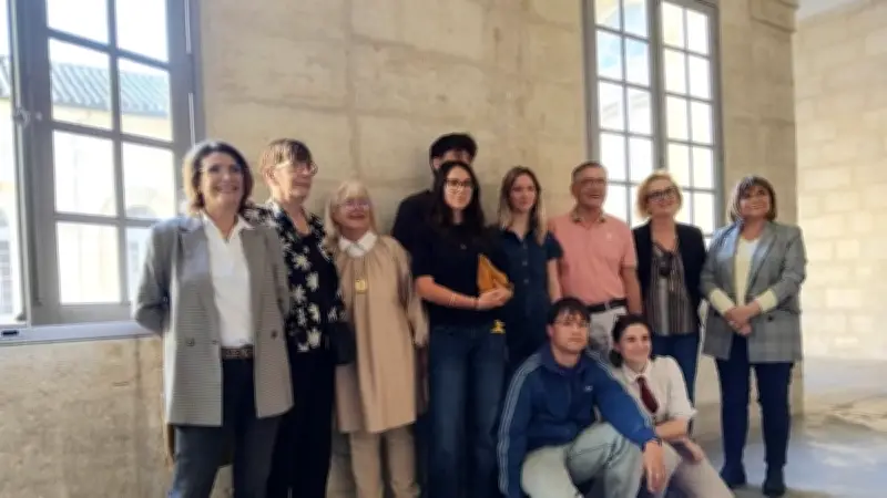 Bourses Projets Jeunes 2026 à Uzès : Trois Lauréats Récompensés pour Leurs Initiatives Créatives