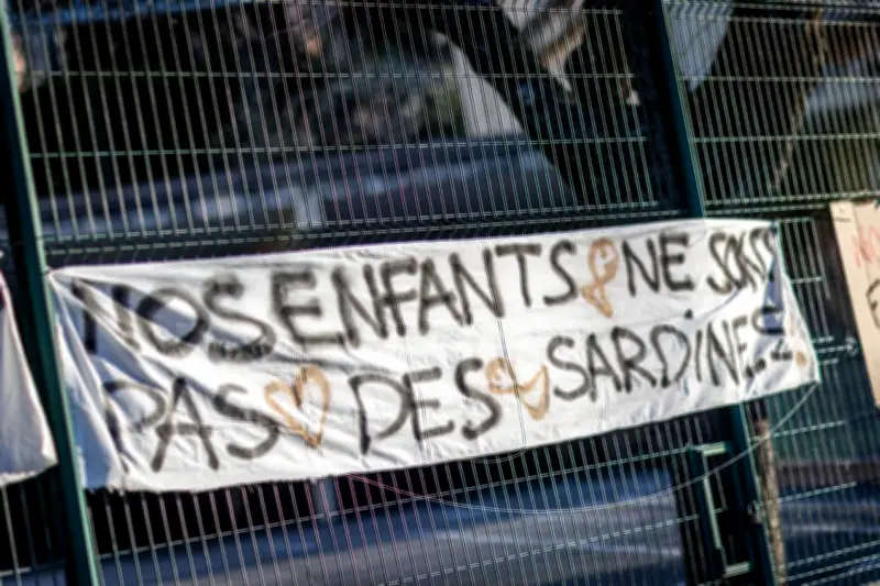 Breil-sur-Roya : mobilisation contre la fermeture d'une classe à l'école Jean-Moulin