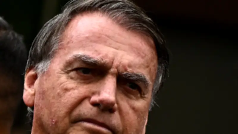 Brésil : Jair Bolsonaro diagnostiqué d'un cancer de la peau après sa condamnation