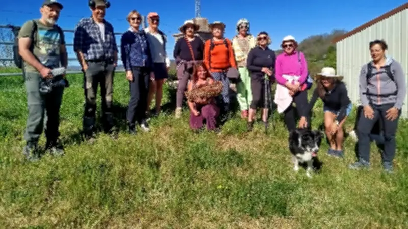 Brusque : une sortie botanique pour le bien-être des femmes touchées par le cancer