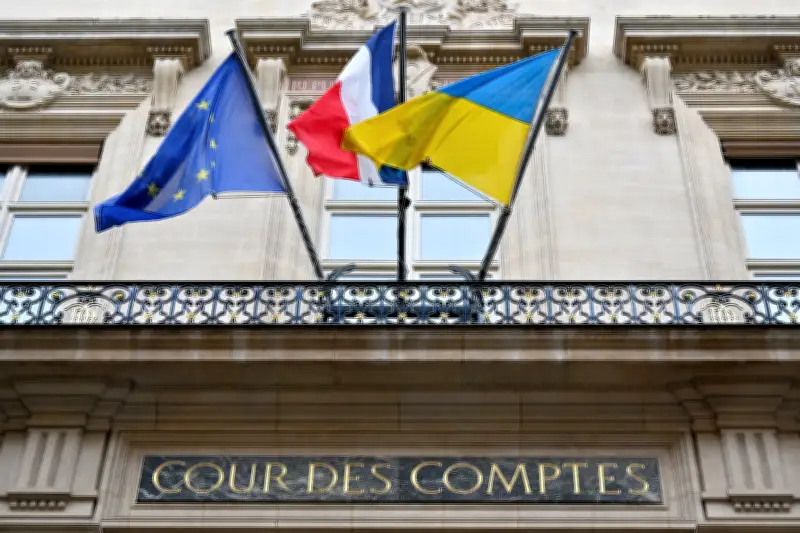 Budget 2025 : la Cour des comptes alerte sur la fragilité des finances publiques