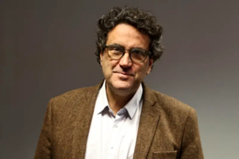 Buisson salue le nouveau président Cazenave et liste les priorités de coopération