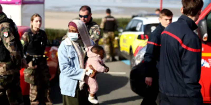 À Calais, les associations dénoncent l'insuffisance de l'hébergement d'urgence pour migrants