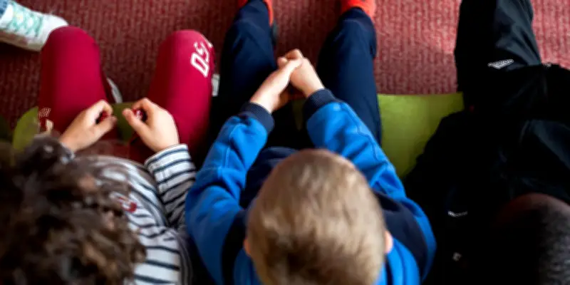 Calendrier des vacances scolaires 2025-2026 : dates détaillées zone par zone