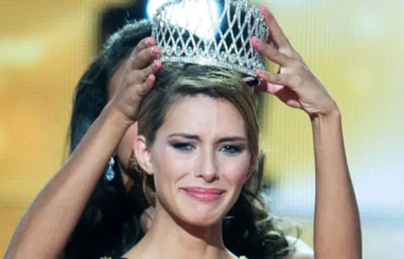Camille Cerf révèle que Donald Trump fut son garde du corps à Miss Univers