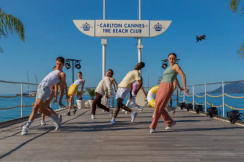 Cannes dévoile une comédie musicale immersive pour promouvoir son territoire