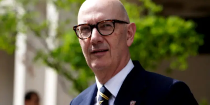 Carburants : le gouvernement menace d'un décret pour plafonner les marges des distributeurs