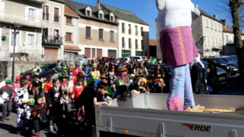 Carnaval et échange scolaire : 28e anniversaire du jumelage à Grandrieu