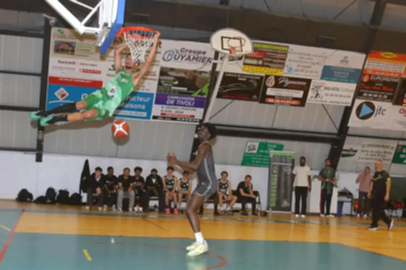 Castelnau BC triomphe et assure sa montée en Nationale 3 après une victoire éclatante