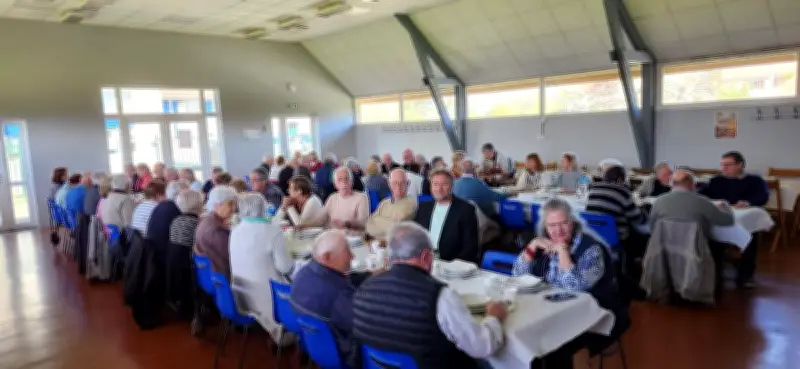Castetarbe célèbre ses aînés lors d'un repas convivial avant les fêtes de quartier