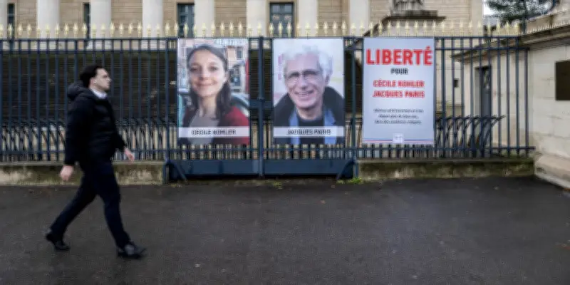Cécile Kohler et Jacques Paris libérés en Iran et en route vers la France