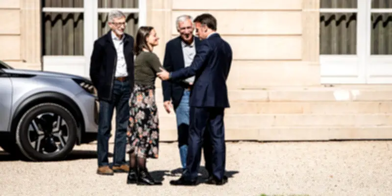 Cécile Kohler et Jacques Paris, otages en Iran pendant quatre ans, reçus à l'Élysée