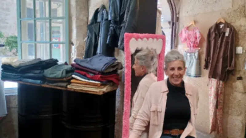 Charlène initie à l'art du tufting à Pézenas
