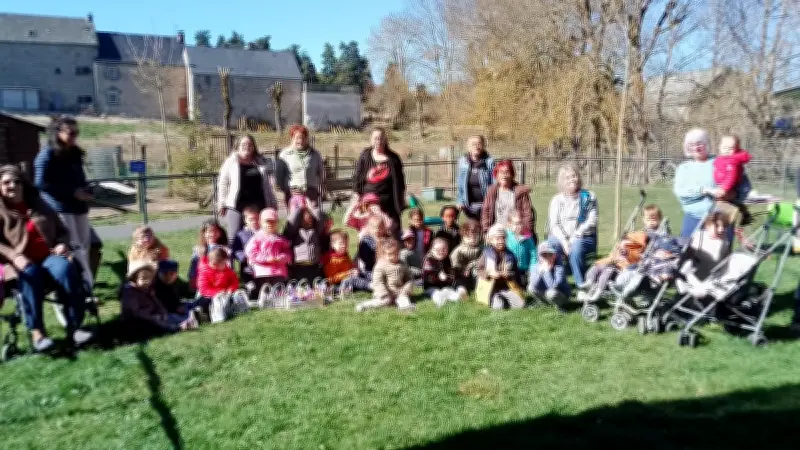 Chasse aux œufs intergénérationnelle à La Ginestado : une matinée de partage et de complicité