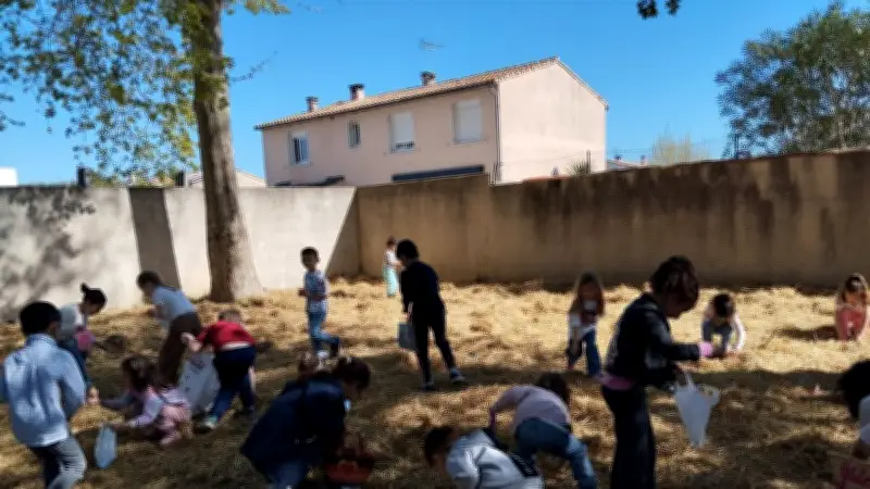 Chasse aux œufs municipale : 200 enfants ravis sous le soleil printanier