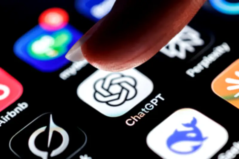 ChatGPT Images 2.0 : une destruction de la création selon Éric Sadin