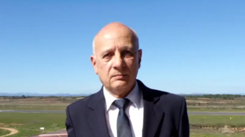 Christian Canet, médaillé de l'aéronautique, transmet son savoir à l'aéroclub de Béziers