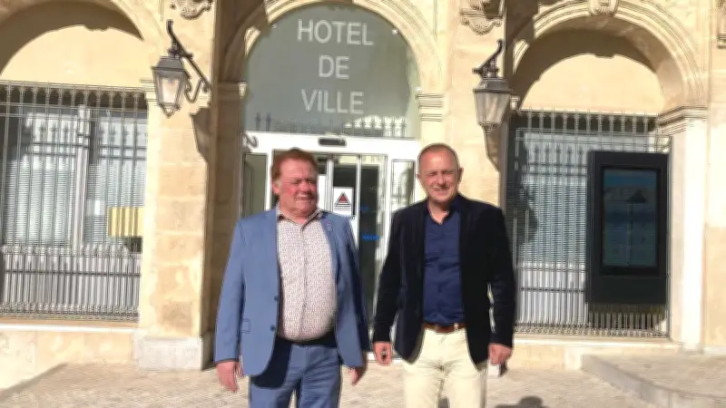 Christian Poujol s'engage pour l'artisanat à Servian avec le maire Fabrice Garnier