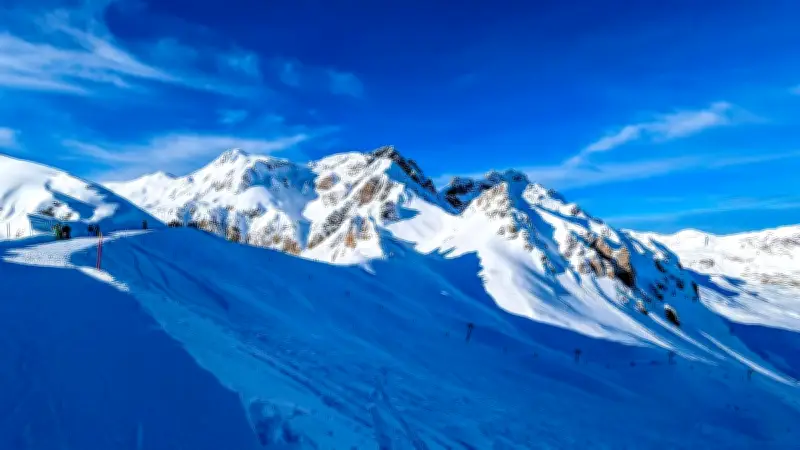 Chute grave d'un guide de haute montagne dans le massif du Mont-Blanc