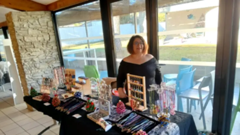 Cindy Bouni, créatrice de bijoux : des paillettes et des couleurs pour illuminer la vie