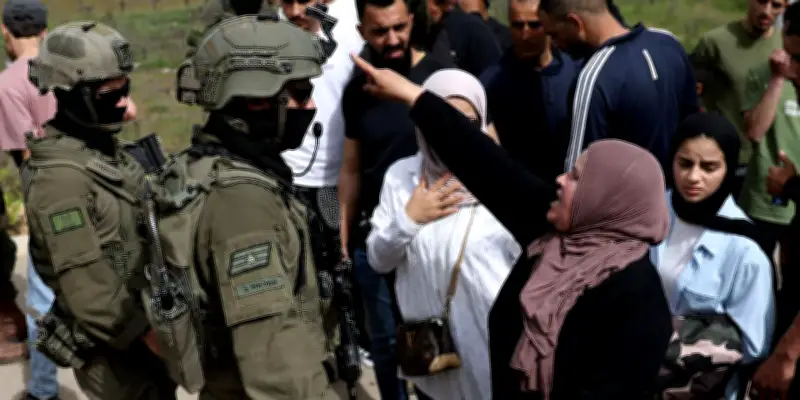 Cisjordanie : un Palestinien armé d'un couteau tué par la milice d'une colonie