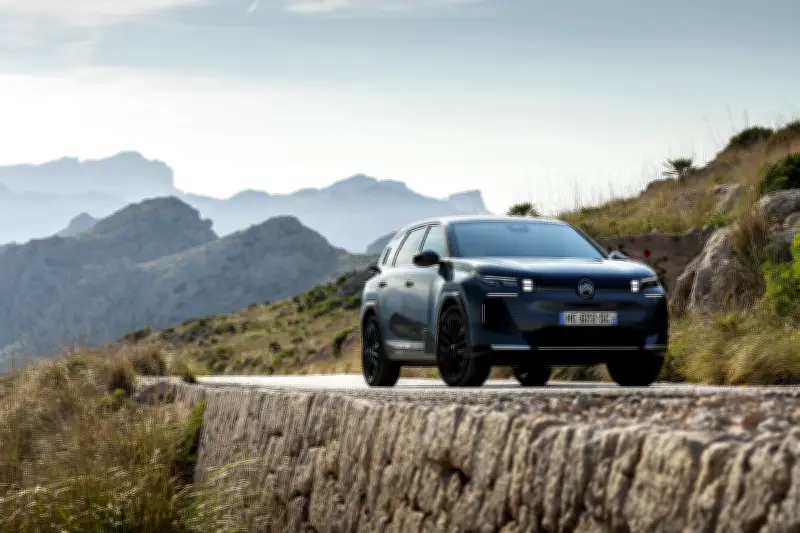 Citroën ë-C5 Aircross électrique : autonomie, recharge et prix sous la loupe