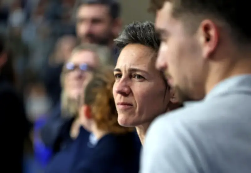 Céline Dumerc intègre le Hall of Fame de la Fiba : une distinction rare pour la légende française