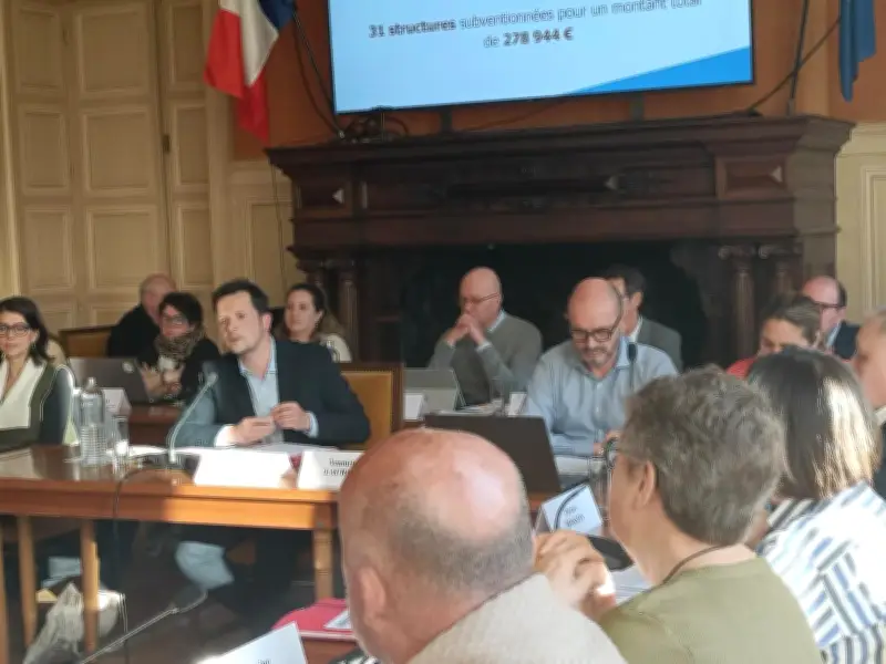 Cognac : Le budget 2026 adopté dans la discorde, la dette municipale en net recul