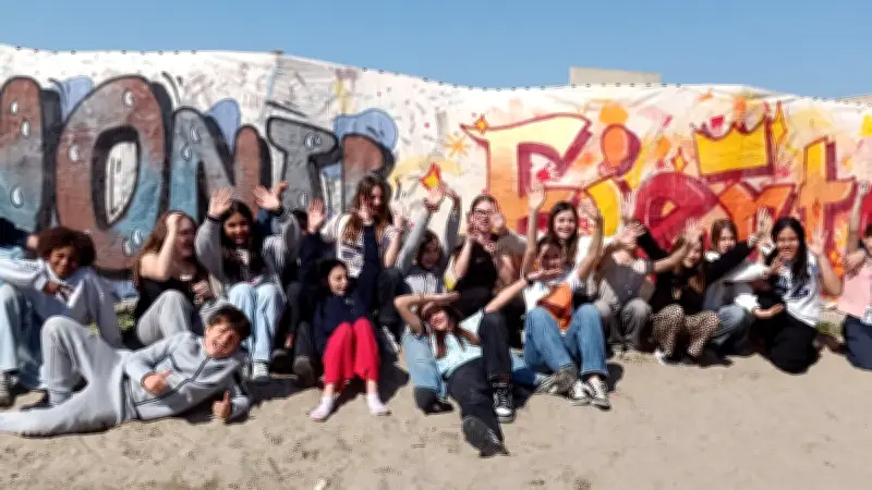 Collège du Grau-du-Roi : un atelier artistique pour exprimer honte et fierté