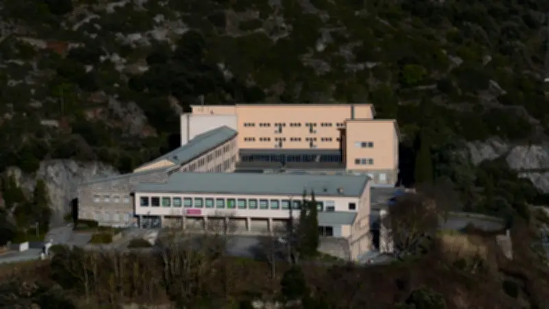 Collège du Jaur : Théâtre et webradio pour l'égalité et l'intergénérationnel