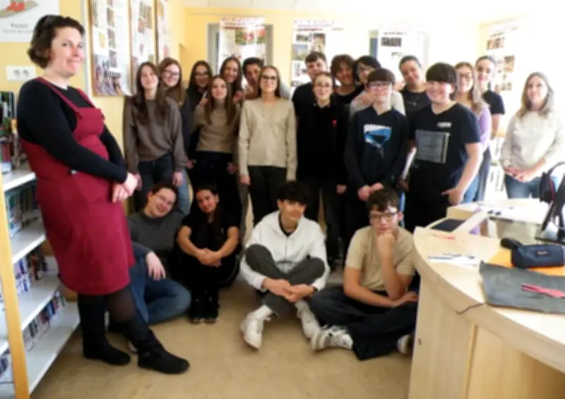 Collégiens de Saint-Genis engagés dans le Prix littéraire départemental