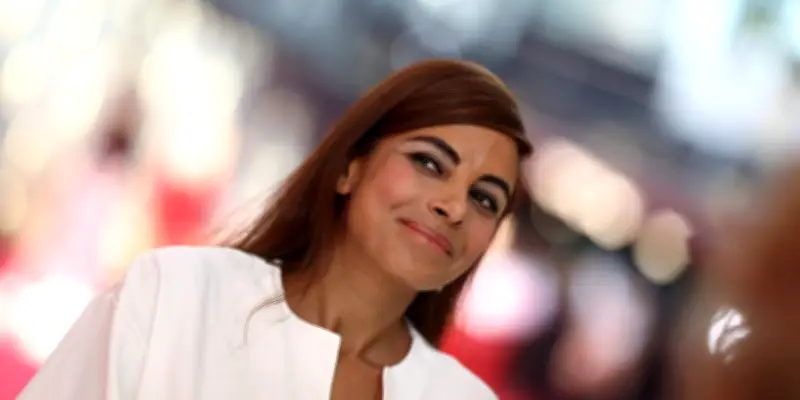 Collien Fernandes accuse son ex-mari de l'avoir proposée à des hommes en ligne